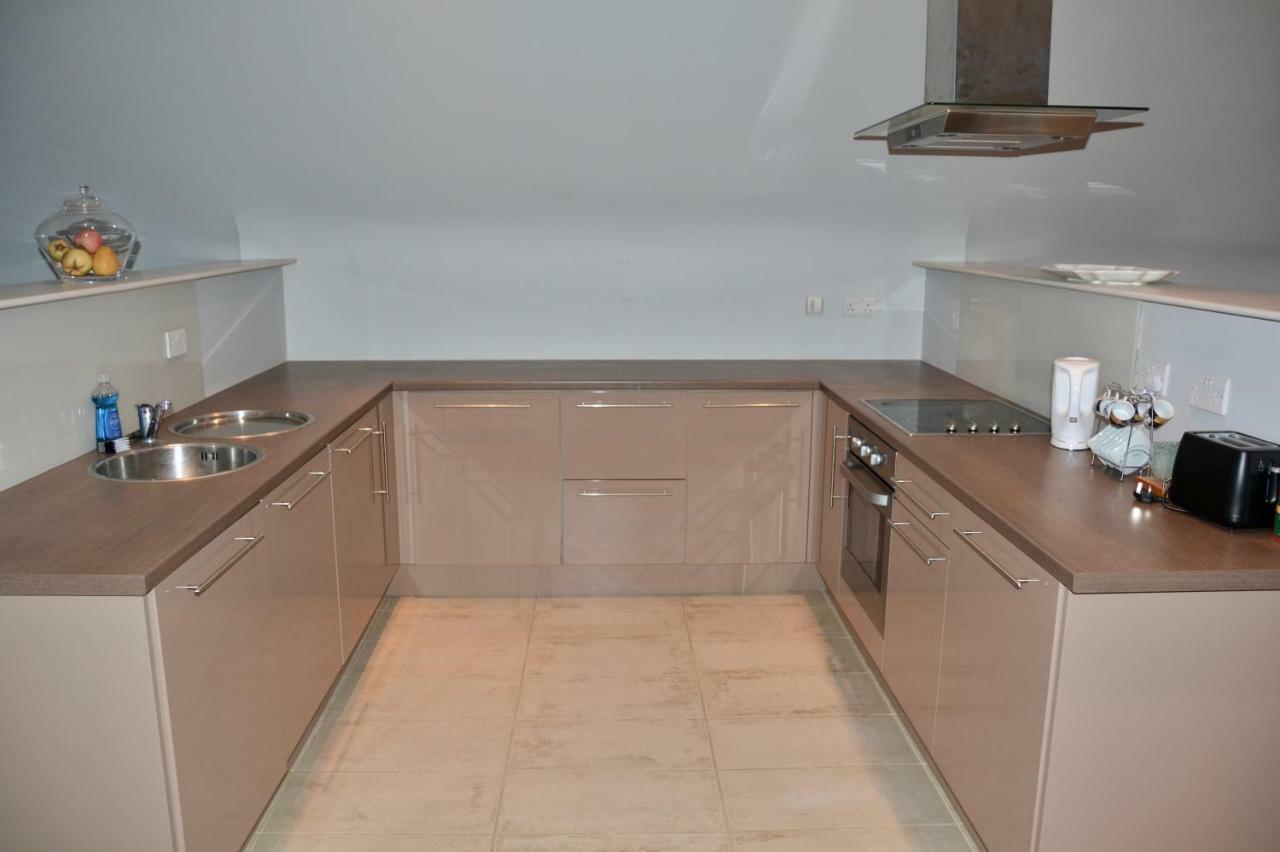 Apartment 3, Oakleigh House, Donnybrook Hill, Douglas คอร์ก ภายนอก รูปภาพ